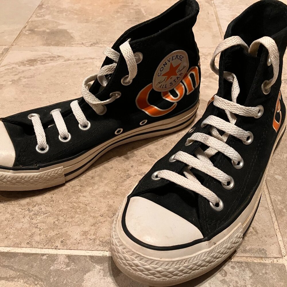 Converse shoes Size 4.5 (Men) / 6.5 (Women)